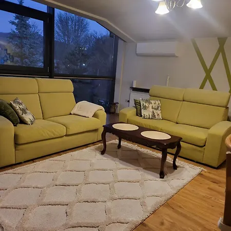 דירה Kleopatra לימנובה