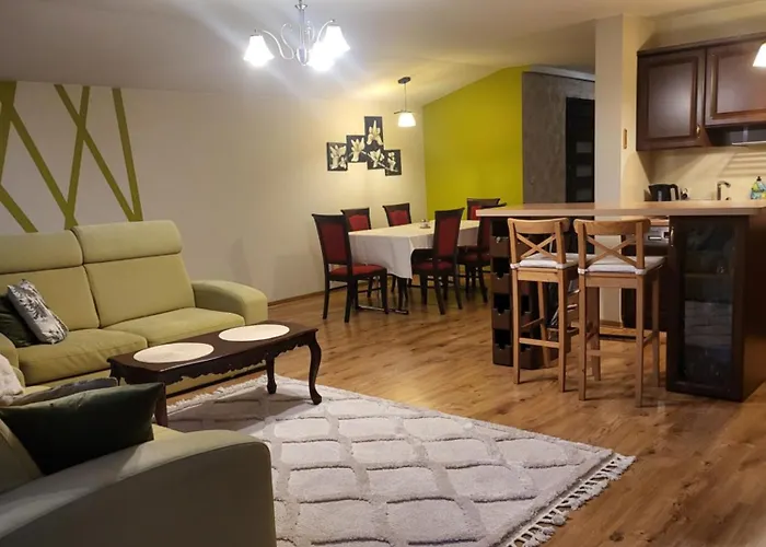 Kleopatra דירה לימנובה