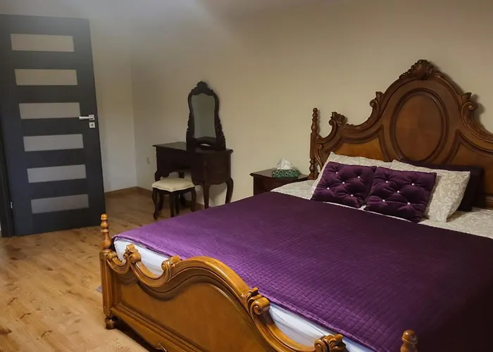 Kleopatra דירה לימנובה